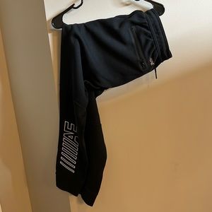 AE mens joggers